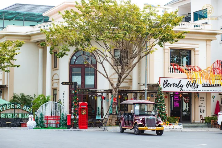Villa Beverly Hill TT02-15 - 11PN - Bể Bơi