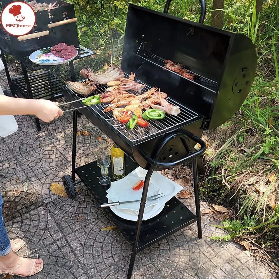 Khu BBQ ngoài trời của villa Hạ Long cho tiệc nướng gia đình