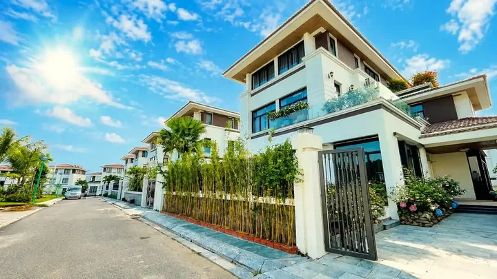 Villa FLC Grand BT6-37 - 5PN - Sân Vườn, BBQ