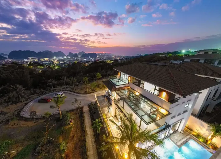 Villa FLC Grand BT9-45 - 5PN - View Vịnh, Karaoke, Bida