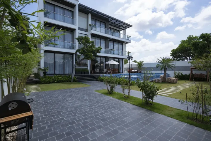 Bay Villa 7PN Tuần Châu view 360 độ Vịnh Hạ Long